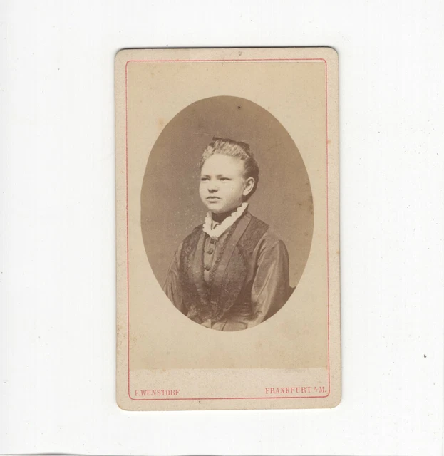 F. Wunstorf CDV Foto Damenportrait - Frankfurt Main 1870er