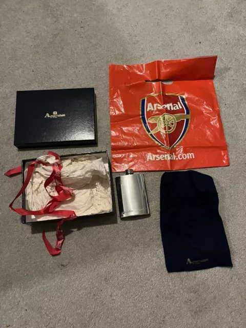 Aquascutum Arsenal FC Flask - New unused - Boxed BT Champions presentation box