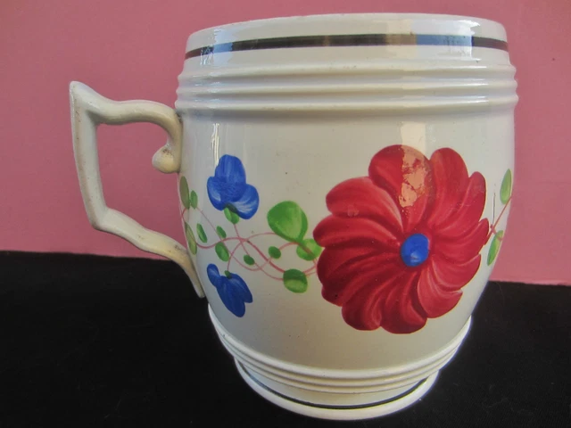 Très grande tasse creil et montereau Barluet & cie decor fleurs H. 11,2cm