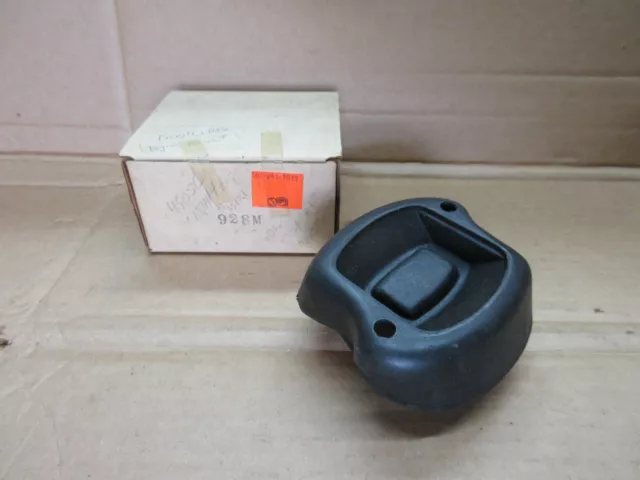 NOS Mercedes Benz Engine Motor Mount 107 241 1013         A