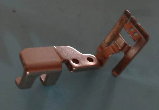 DREAMSTITCH 171498 Pied Presseur à Clipser Pour Machine à