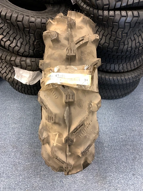 1 NOS AT25x8-12 Goodyear Tracker EMT Run Flat 4Ply ATV/UTV Tire 1 NOS AT25x8-12 Goodyear Tracker EMT Run Flat 4Ply ATV/UTV Tire