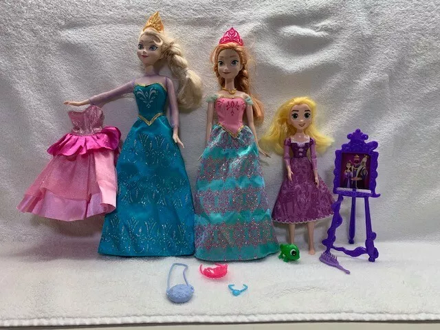 3 Barbiepuppen Eiskönigin Frozen Anna und Elsa + Rapunzel u Zubehör Konvolut#2