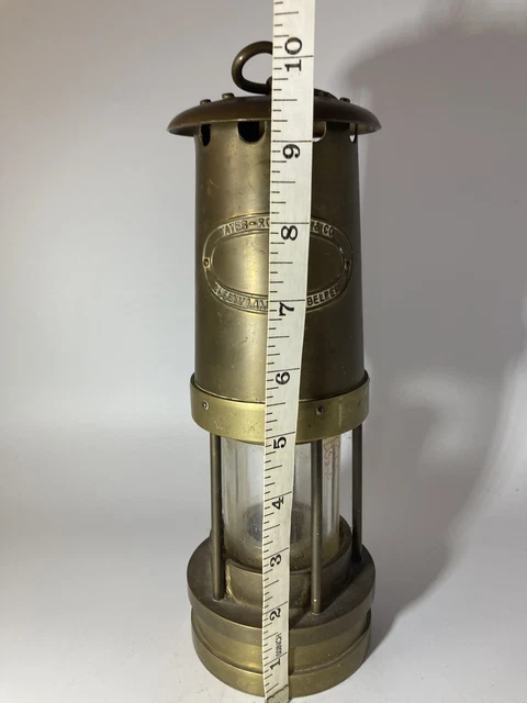 Old Miners Lamp
