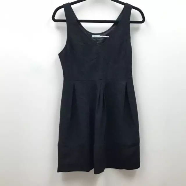 Kimchi Blue Women Fit & Flare Dress Black Pleated V Neck Above Knee Sleeveless 2