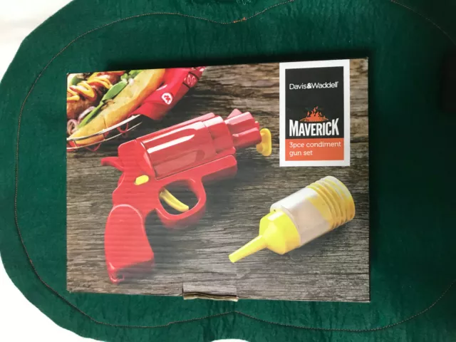 Maverick (Davis & Waddell) 3 Piece Condiment Gun Set NEW