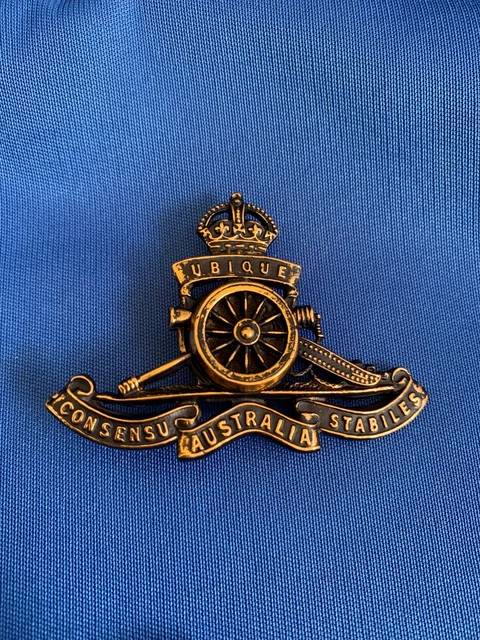 WW2 ROYAL AUSTRALIAN Artillery Hat Badge RAA REPRODUCTION Militaria ...