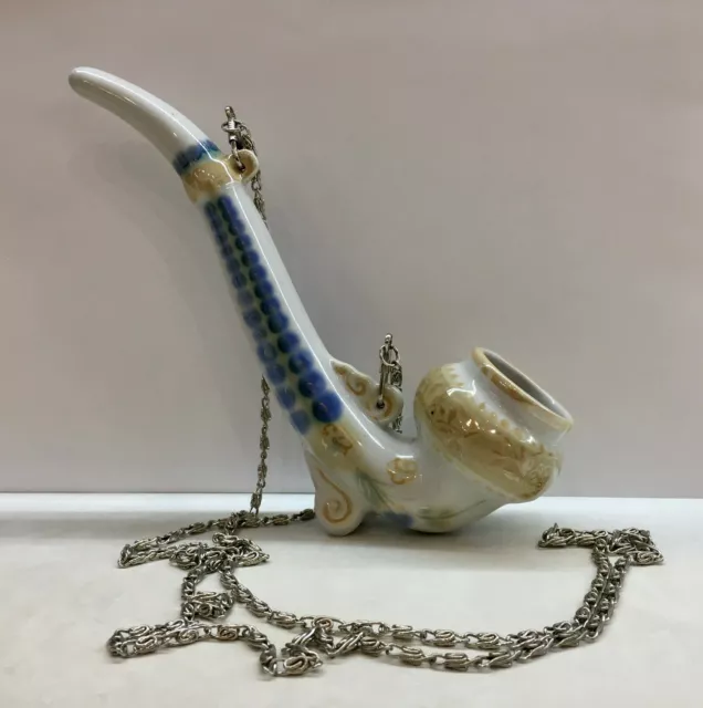 USSR.Porcelain Figurine Ethnic Souvenir Smoking pipe(Polonne 1973-1991s)