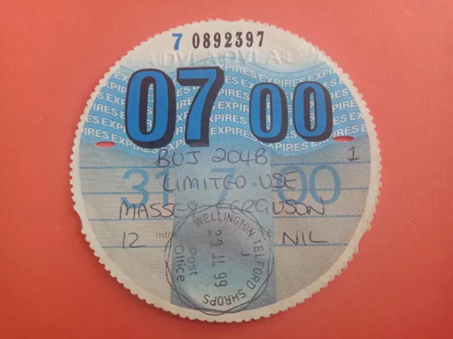 collectable tax disc  ~  ~ 07 00 ~ MASSEY FERGUSON ~TRACTOR ~