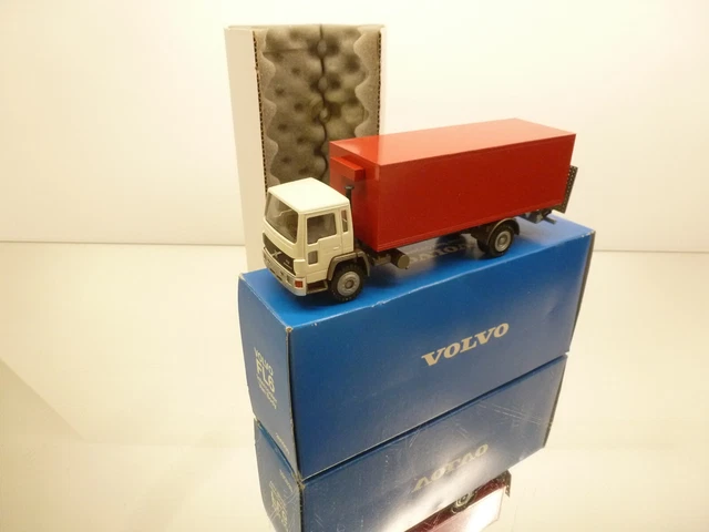 Conrad 1/50 VOLVO-FL6 Feuerweher-LKW | elinatencouture.com