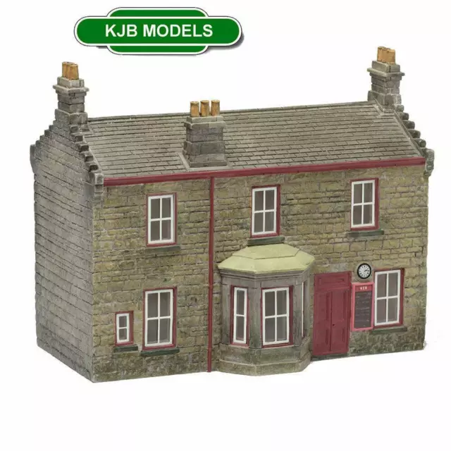 BNIB OO Gauge Bachmann Scenecraft 44-0155 North Eastern Railway Station Building