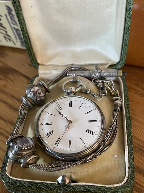 Montre De Poche Ancienne (gousset) En Argent - Mécanique Manuelle - France - Très Bon état
