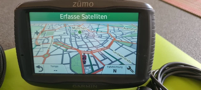 garmin zumo 595 Europa mit  Halterungen und PKW Spg Versorgungskabel