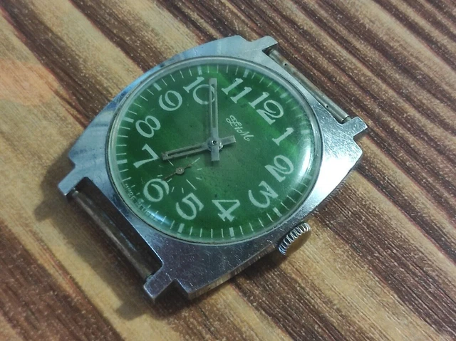Montre Russe Soviétique ZIM - Modèle Rare 2603 Des Années 80 - Mécanique Manuelle - Occasion