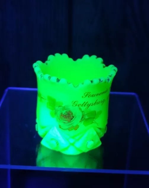 Vintage Heisey Gettysburg Souvenir 1863 Uranium Custard Glass 3”