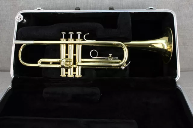Selmer/Bach/Bundy Bb Beginner/Student Trumpet Selmer/Bach/Bundy Bb Beginner/Student Trumpet
