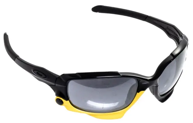 OAKLEY JAWBONE LIVESTRONG Racing Jacket Sunglasses Polished Black ...