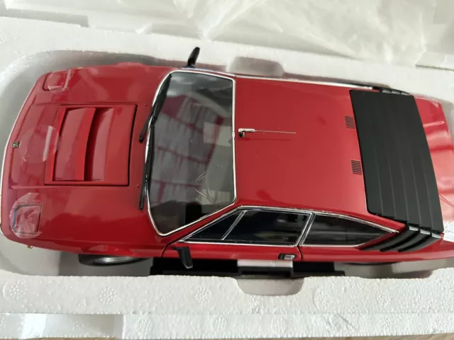 Kyosho 1/18 Scale diecast 08441R - Lamborghini Urraco P250 - Red.  AB 1566 IB