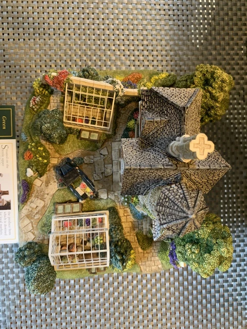 RARE LILLIPUT LANE Cottage: Green Fingers Nursery. L2705