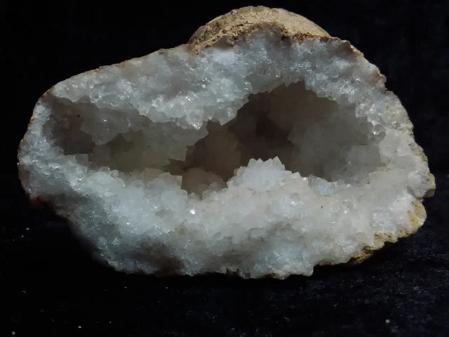 Quarz, Schneequarz geode aus Ouled Bou Ali, Khouribga. Aus der Sahara, Marokko