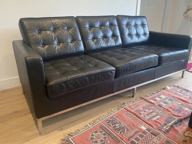 Florence Knoll Three Seater sofa in Black leather