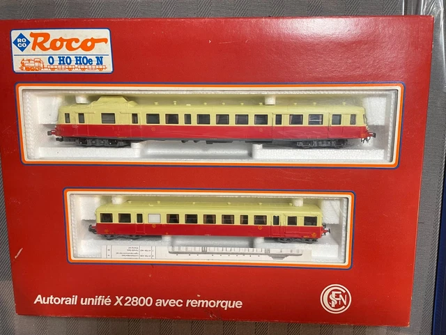 1 REMORQUE AUTORAIL ROCO ref 45690 ech HO, sans boite, 1/2cl petit