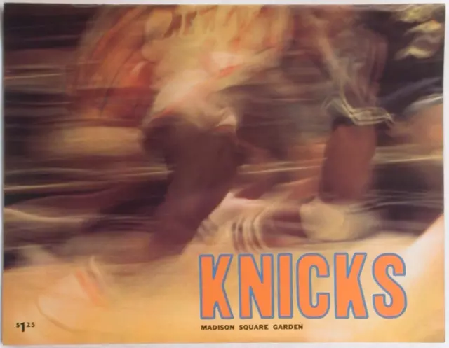 NY Knicks vs Milwaukee Bucks MSG 1976 Program NBA Vol 9 No 3