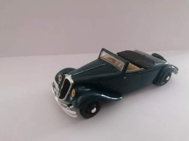 Citroën Traction 22 cv - NOREV  1:43 éme   emballage d'origine capsule   (neuf)