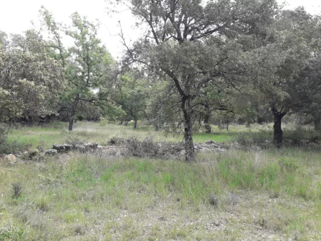 terrain non constructible dans le VAR.
