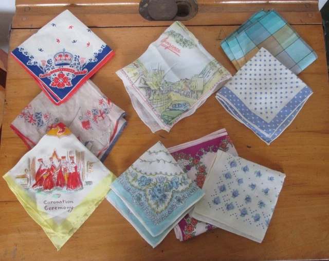 Lotto Lavoro di 11 Fazzoletti Donna Vintage - Floreali/strisce/incoronazione