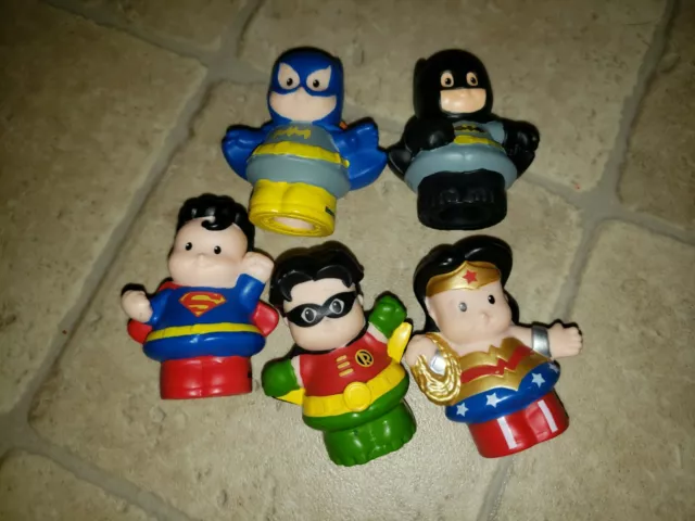 Super Hero Little People Lot Of 5 batman Robin superman wonder woman (A9)