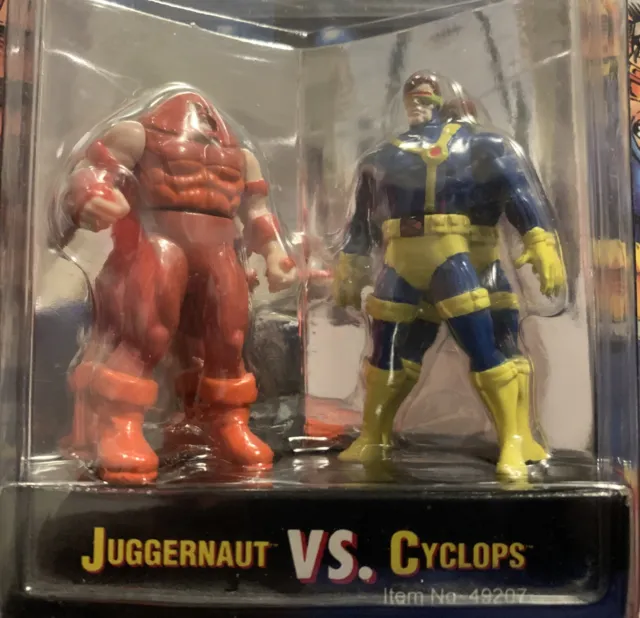 Toy Biz Marvel Diecast : 1994 , X-Men Steel Mutants Juggernaut vs Cyclops 3