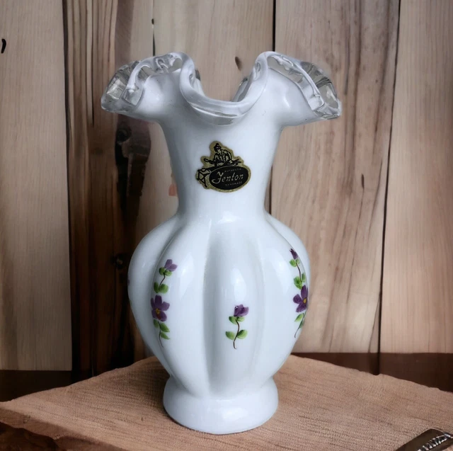 VTG Fenton Milk Glass Silver Crest Violets In The Snow Signed 6" Vase STICKER