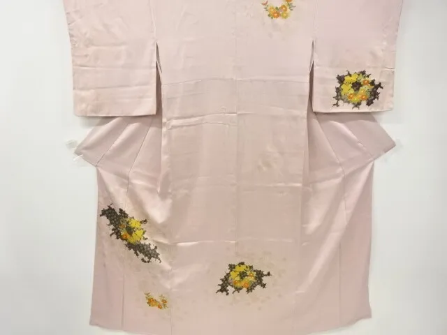 6554690: Japanese Kimono / Vintage Homongi / Embroidery / Flower Roundel