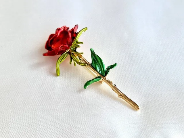 Vintage Style Elegant Flower Gold-tone Large Brooch Pin Red Rhinestone  Crystal