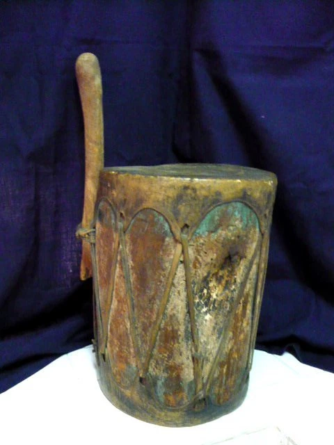 Antique American  Southwestern Navajo Or Pueblo Indian  Drum