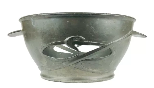 -ARCHIBALD KNOX, LIBERTY & Co.- TUDRIC PEWTER TWIN HANDLED FRUIT BOWL DISH 0318