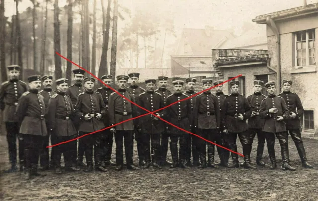 Mainz, Feldartillerie-Regiment Nr. 27, Gruppenfoto mit Kameraden, ca. 1910
