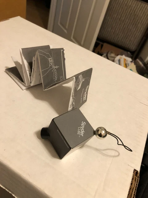 Datacolor SpyderCube usado con instrucciones
