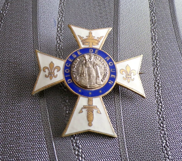 Broche Insigne Militaire - Diocèse De Rouen - Vintage, Sans Marque - Occasion Pour Collectionneurs