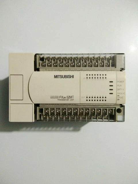 1PC Used Mitsubishi Programming controller FX2N-32MT-001 Fully tested
