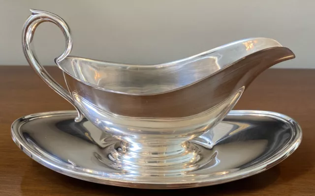 Classic Vintage Gorham Silverplate Gravy Boat with Attached Plate YC430
