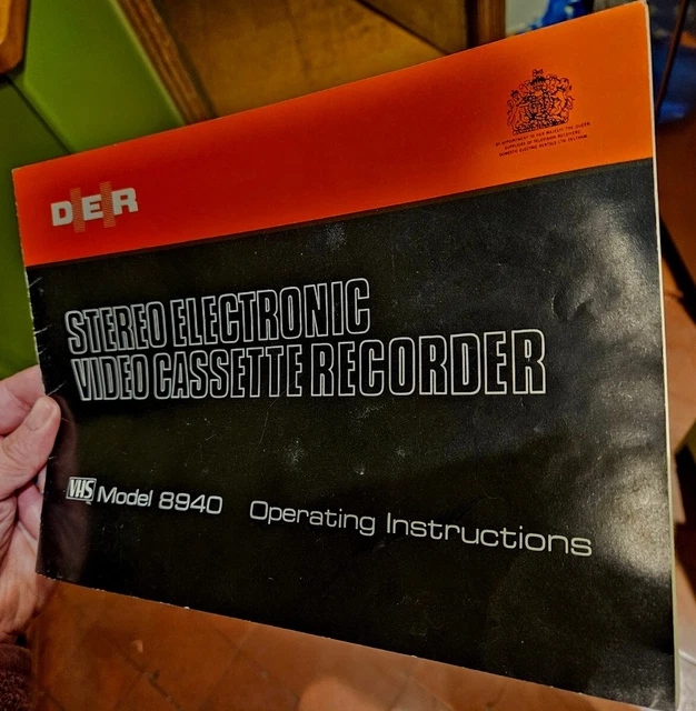 Operating Instructions - DER Stereo Electronic Video Cassette Recorder