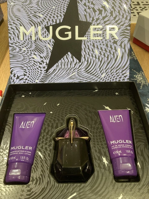 Alien online gift set
