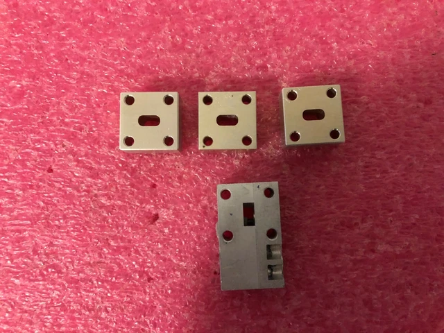 wr-28 wr28 waveguide flange / isolator 26.5-40 GHz lot of 4