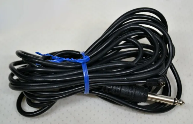 Cable de sincronización de 1/4" enchufe a PC 15' CABLE 24