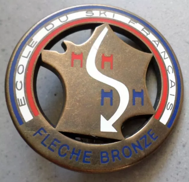 BROCHE DE SKI / Flocon Esf Ourson / Martineau Saumur / Insigne Brevet  Medaille EUR 18,90 - PicClick FR