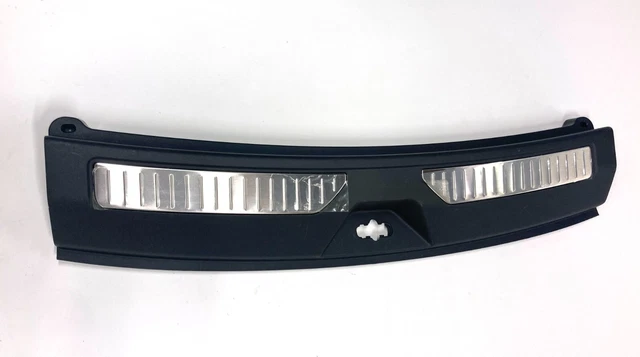 21-23 GM Chevrolet Tahoe GMC Suburban Denali Yukon Cargo Liftgate Sill Trim OEM