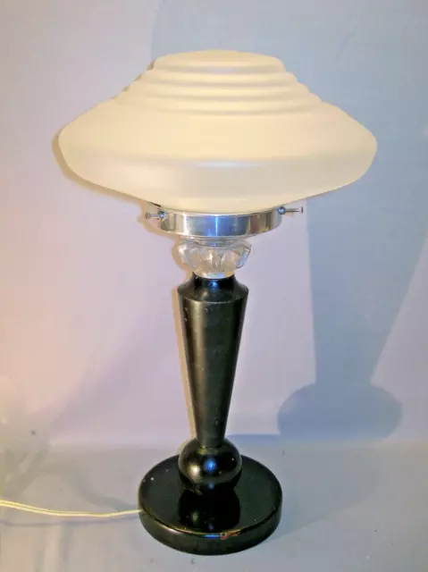 Art Déco - Lampe en bois noirçi, aluminium et verre vers 1940