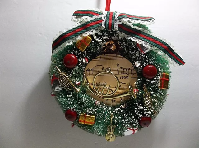 Vintage Christmas Bottle Brush WREATH 7"